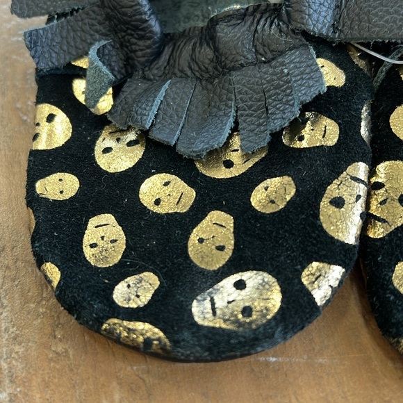 Burdock metallic skull black leather moccasins - Picture 2 of 5